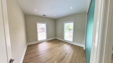 610 Colonial Park Dr, Roswell, GA à louer Photo intérieure– Image 2 sur 8