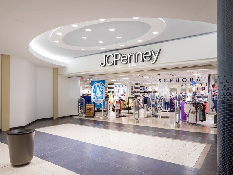 2063 Town East Mall, Mesquite, TX à louer - Photo intérieure – Image 3 sur 6