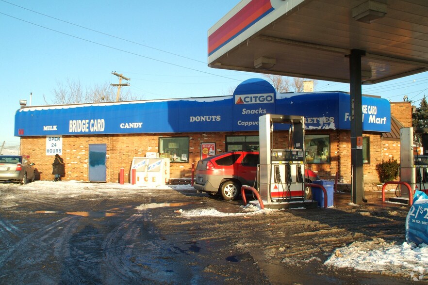 9700 Van Dyke St, Detroit, MI à vendre - Photo principale – Image 1 sur 48