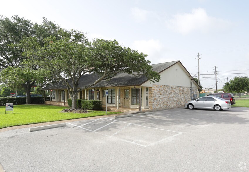 2015 Monarch Dr, Austin, TX à vendre - Photo principale – Image 3 sur 5