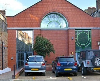 Plus de détails pour 39 Tadema Rd, Londres - Bureau à vendre