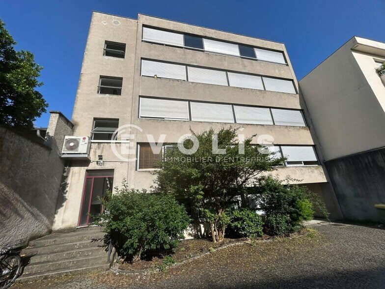 Bureau dans Bordeaux à vendre - Photo de l’immeuble – Image 1 sur 9