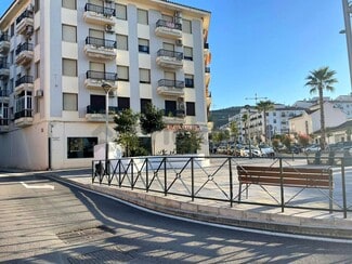 Plus de détails pour Local commercial à louer