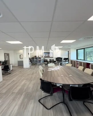 Plus de détails pour Bureau à louer