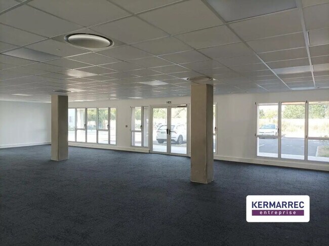 Plus de détails pour Bureau à vendre