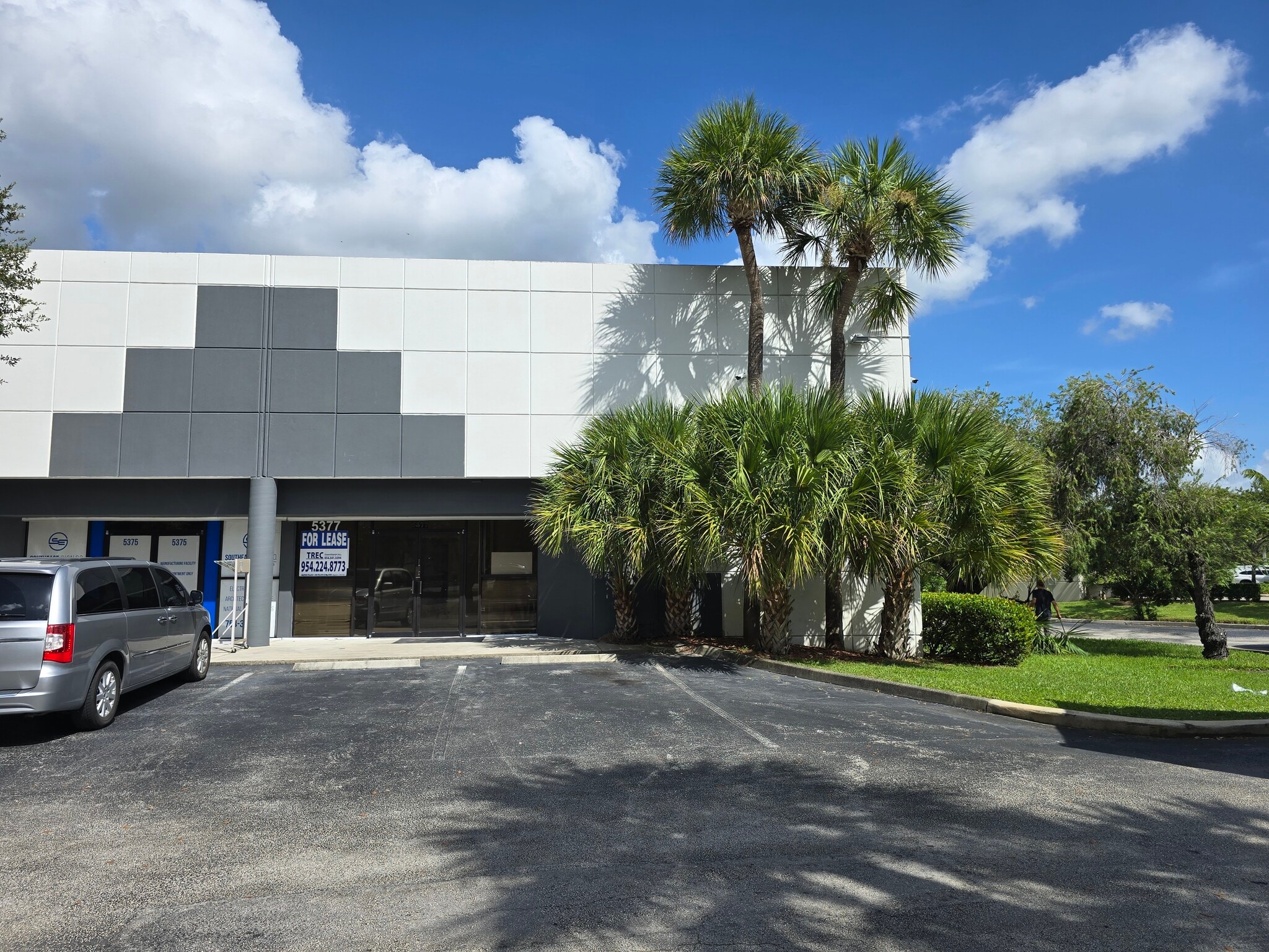 5365-5377 N Hiatus Rd, Sunrise, FL à louer Photo intérieure– Image 1 sur 11