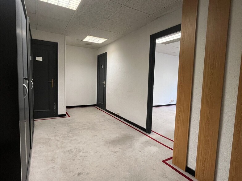 Carlos III el Noble Etorbidea, 13, Pamplona, Navarre à vendre - Photo de l’immeuble – Image 2 sur 22