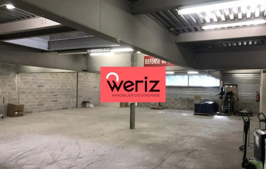 Industriel/Logistique dans Aubagne à louer - Photo intérieure – Image 1 sur 9