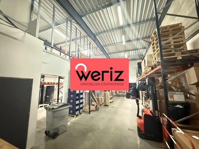 Plus de détails pour Bureau, Industriel/Logistique à louer