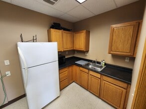 3212 14th Ave S, Fargo, ND à louer Photo de l’immeuble– Image 1 sur 7