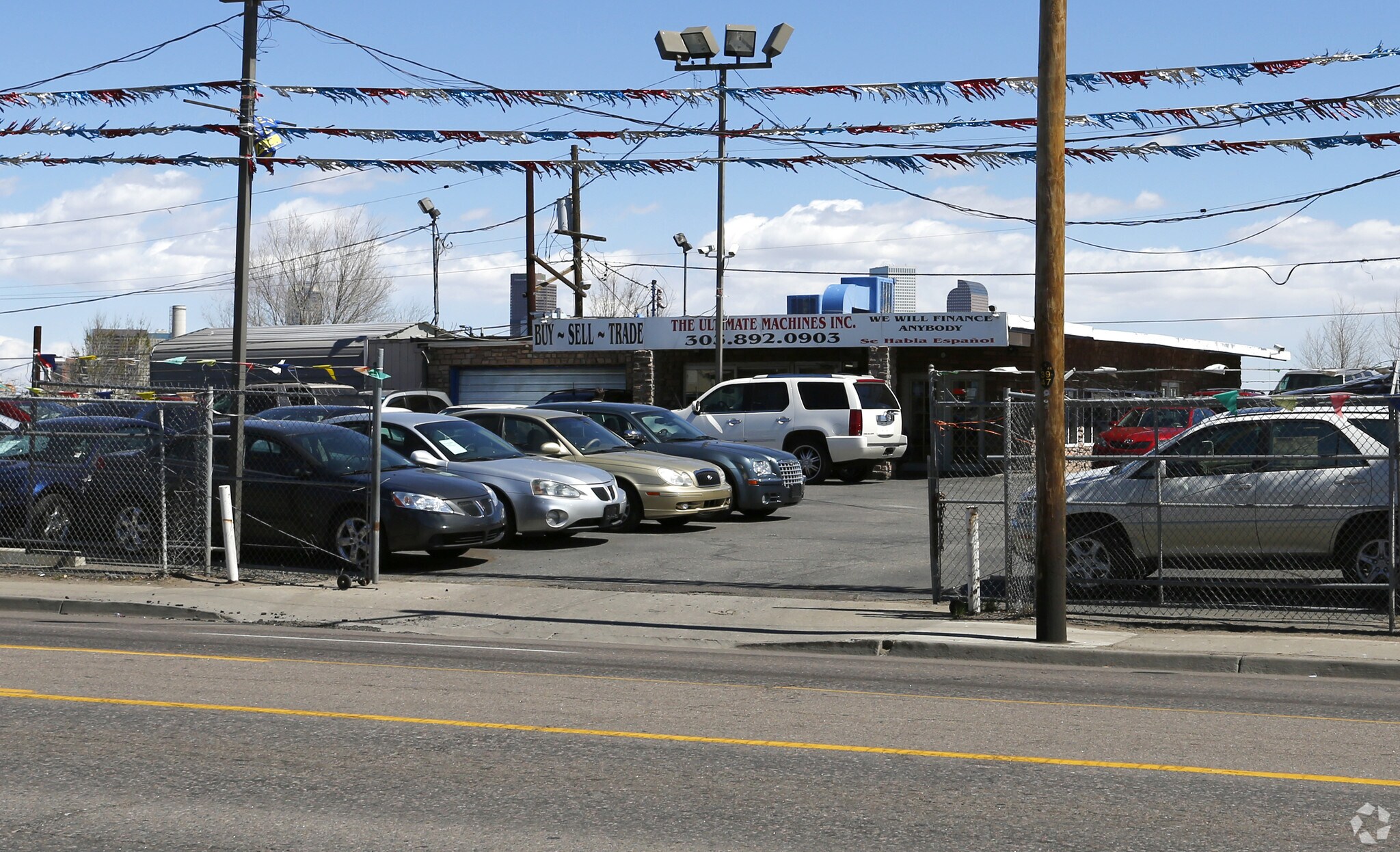 950 Federal Blvd, Denver, CO à louer Photo principale– Image 1 sur 6