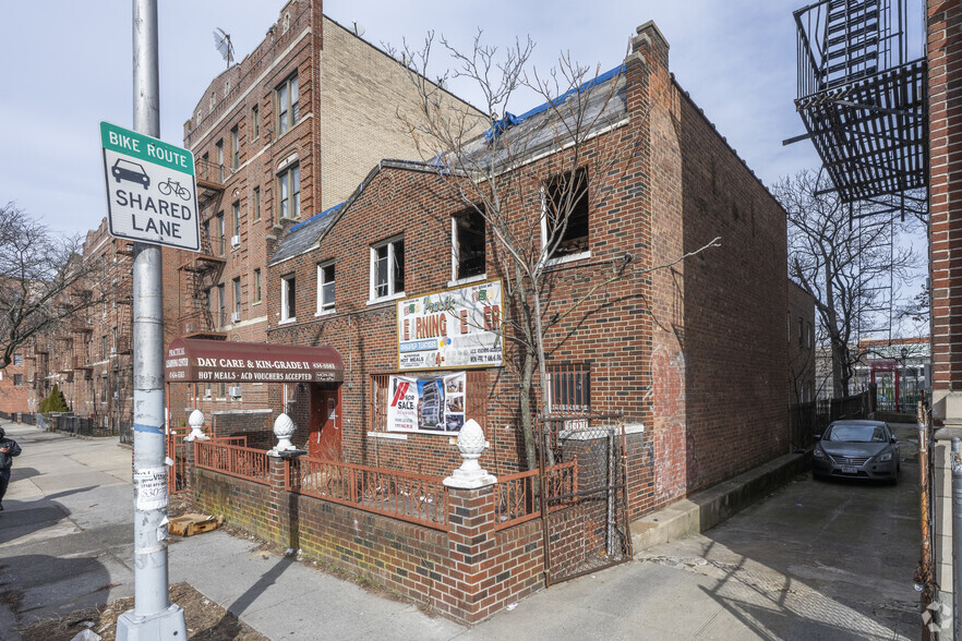 PRIME DEVELOPMENT OPPORTUNITY – BROOKLYN portefeuille de 2 biens à vendre sur LoopNet.fr - Photo principale – Image 1 sur 2