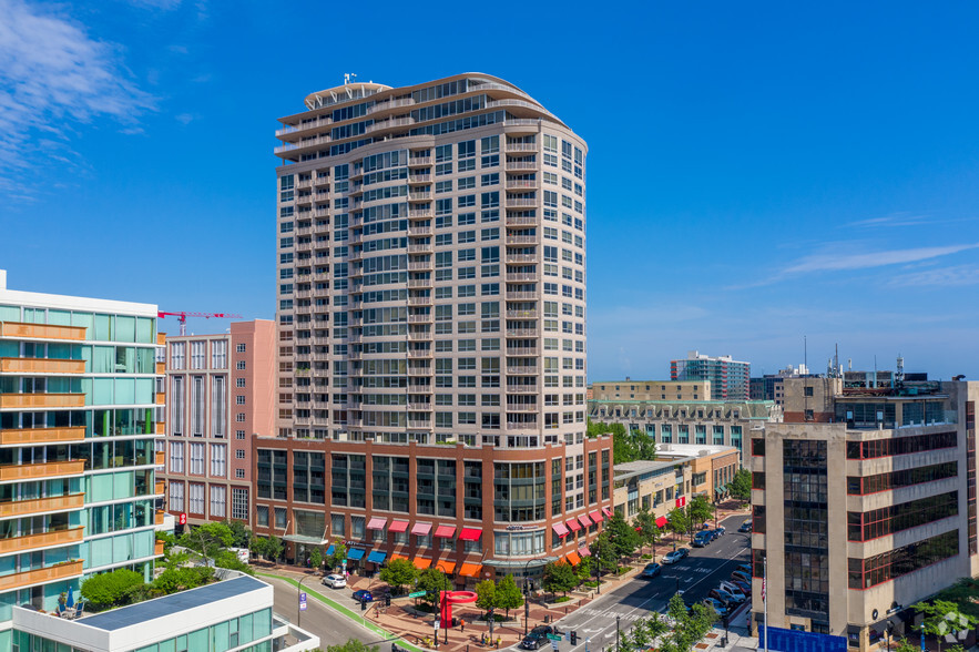 1620 Sherman Ave, Evanston, IL à louer - Photo de l’immeuble – Image 2 sur 17