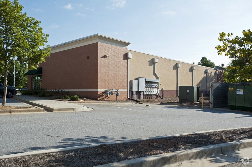 2101 Mall of Georgia Blvd, Buford, GA à louer - Photo de l’immeuble – Image 2 sur 7