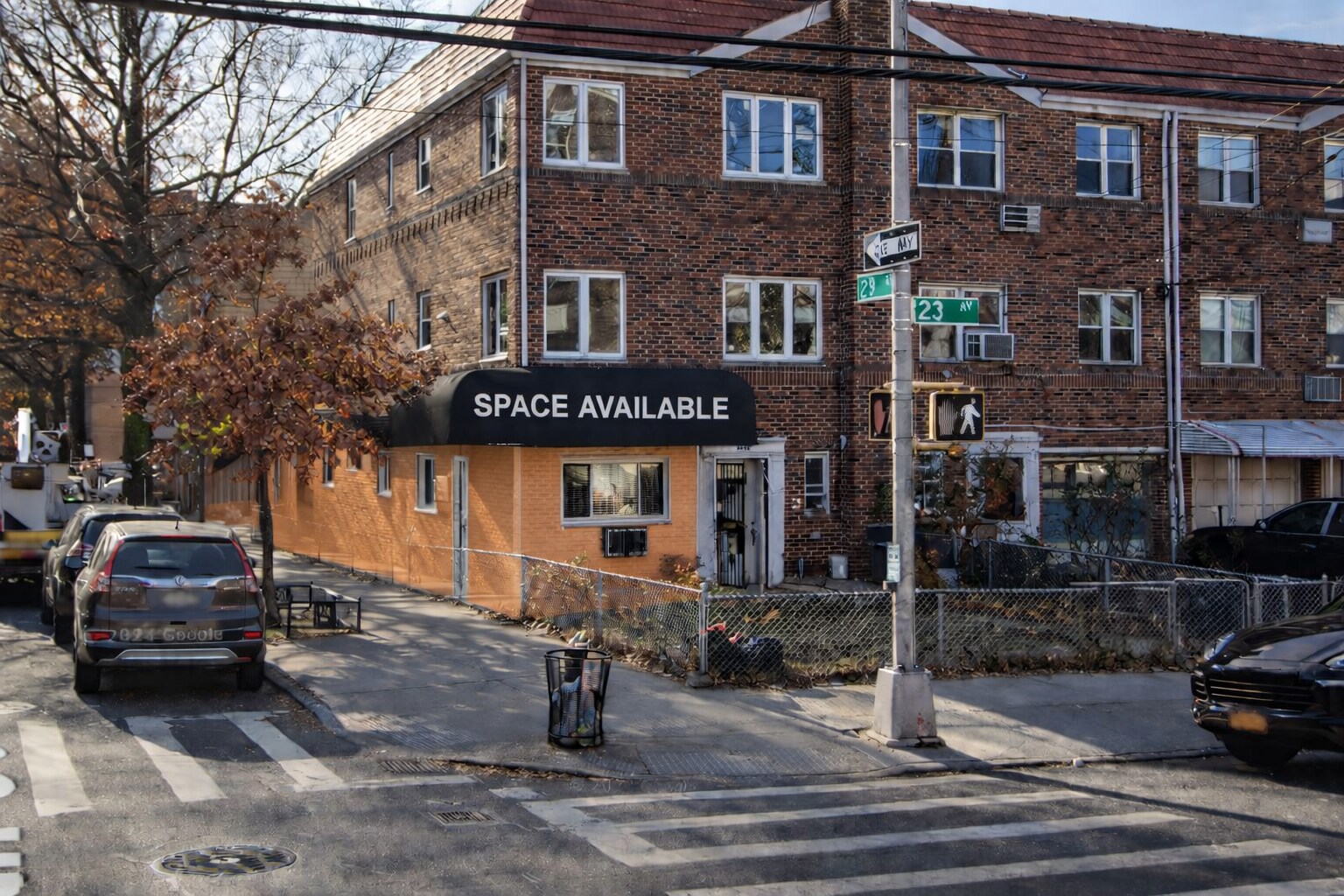 2302 29th St, Astoria, NY à louer Photo principale– Image 1 sur 6