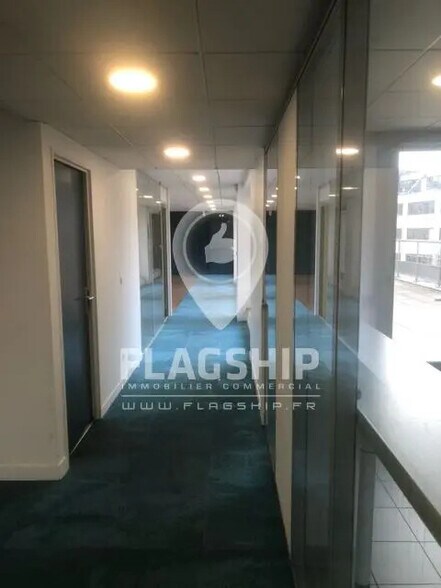 Bureau dans Boulogne-Billancourt à louer - Photo de l’immeuble – Image 1 sur 6