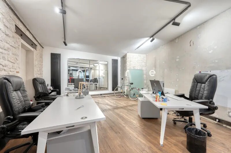 Bureau dans Paris à louer Photo de l’immeuble– Image 1 sur 14