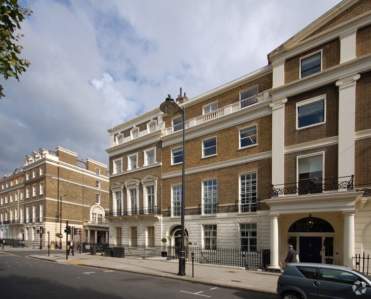 30 Portland Pl, Londres à louer - Photo de l’immeuble – Image 2 sur 18