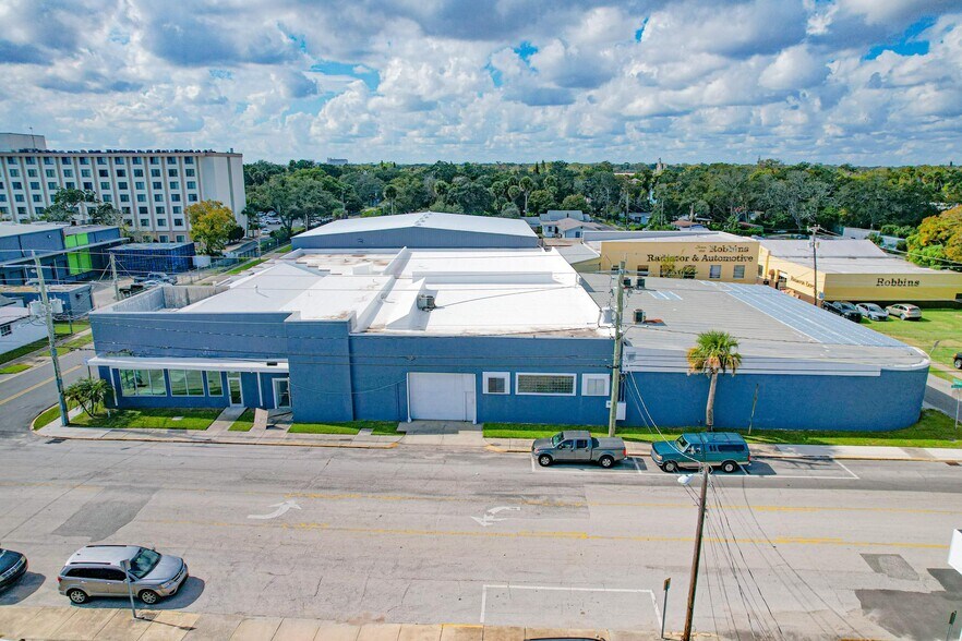 530 N Beach St, Daytona Beach, FL à vendre - Photo principale – Image 2 sur 19