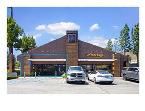 30815-30849 E Thousand Oaks Blvd, Thousand Oaks, CA à louer Photo de l’immeuble– Image 2 sur 2