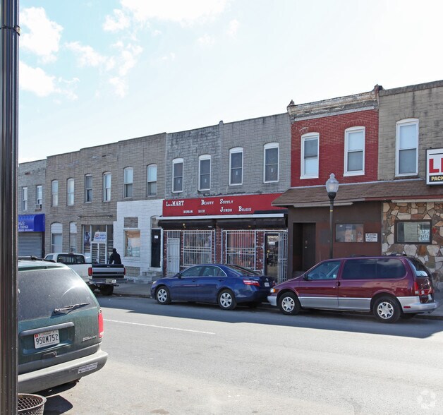 2525 E Monument St, Baltimore, MD à vendre - Photo principale – Image 1 sur 13