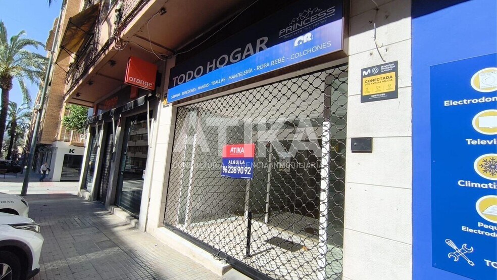 Local commercial dans Ontinyent, Valencia à louer - Photo de l’immeuble – Image 2 sur 11