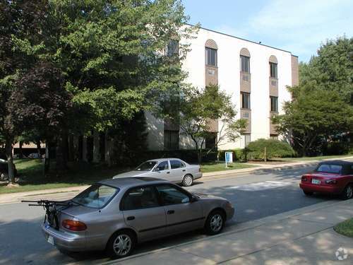 6733 Curran St, McLean, VA à vendre - Autre – Image 2 sur 8