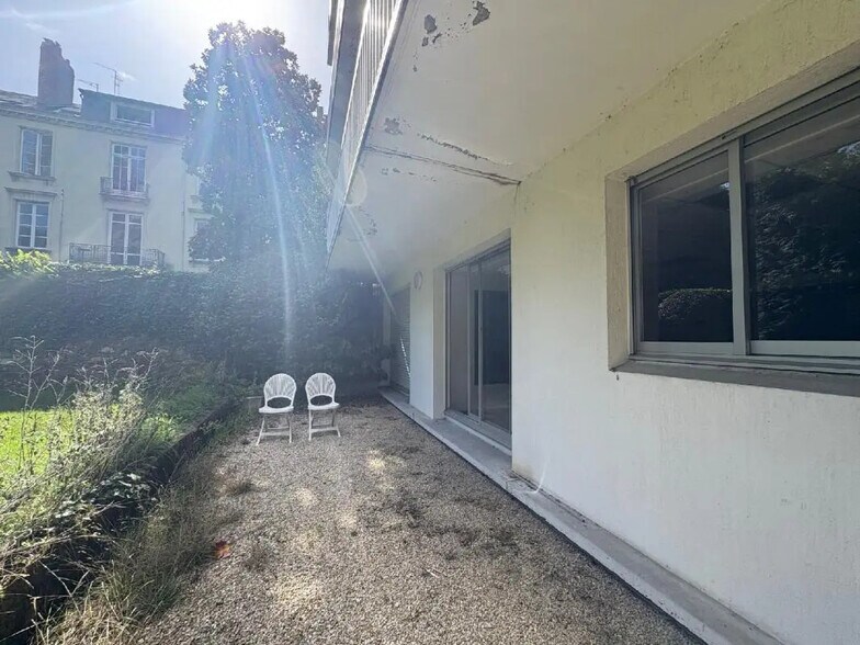 Bureau dans Nantes à louer - Photo de l’immeuble – Image 1 sur 5