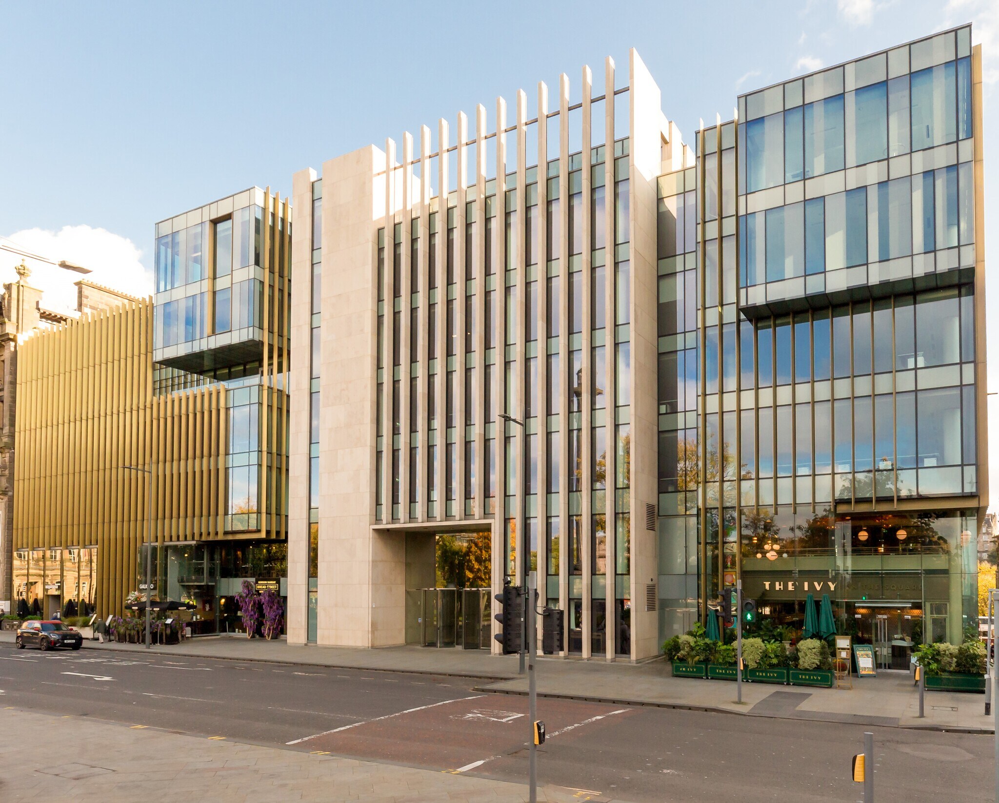 6 St. Andrew Sq, Edinburgh à louer Photo de l’immeuble– Image 1 sur 12