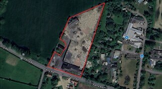 Plus de détails pour Land and Buildings North of Ferry Rd, Cherry Willingham - Terrain à vendre