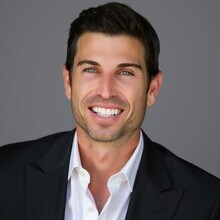 Chris Sands