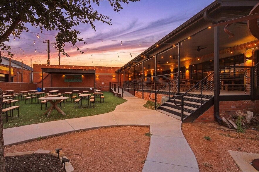 806 S 2nd St, Abilene, TX à vendre - Photo de l’immeuble – Image 3 sur 28