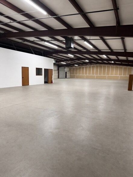 4626 N Bendel Ave, Fresno, CA à louer - Photo de l’immeuble – Image 2 sur 8