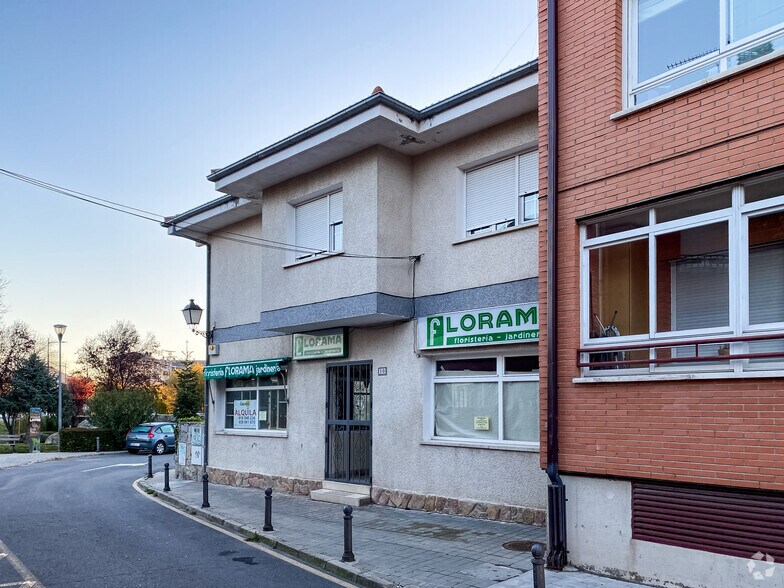 Bureau dans Guadarrama, Madrid à louer - Photo principale – Image 1 sur 3