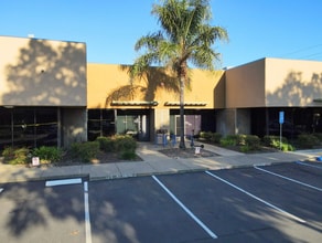 2121 2nd St, Davis, CA à louer Photo intérieure– Image 2 sur 12