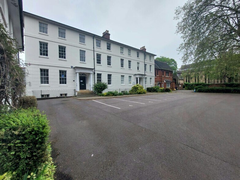 9-11 Bromham Rd, Bedford à louer - Photo de l’immeuble – Image 2 sur 19