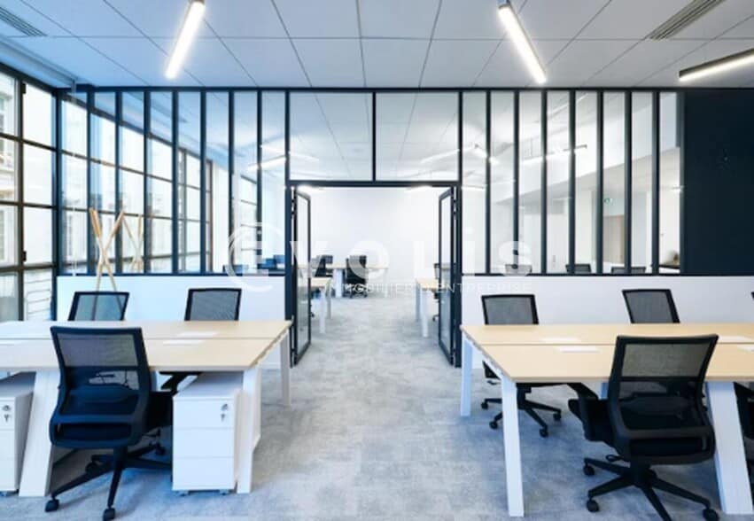 Bureau dans Paris à louer - Photo de l’immeuble – Image 2 sur 9