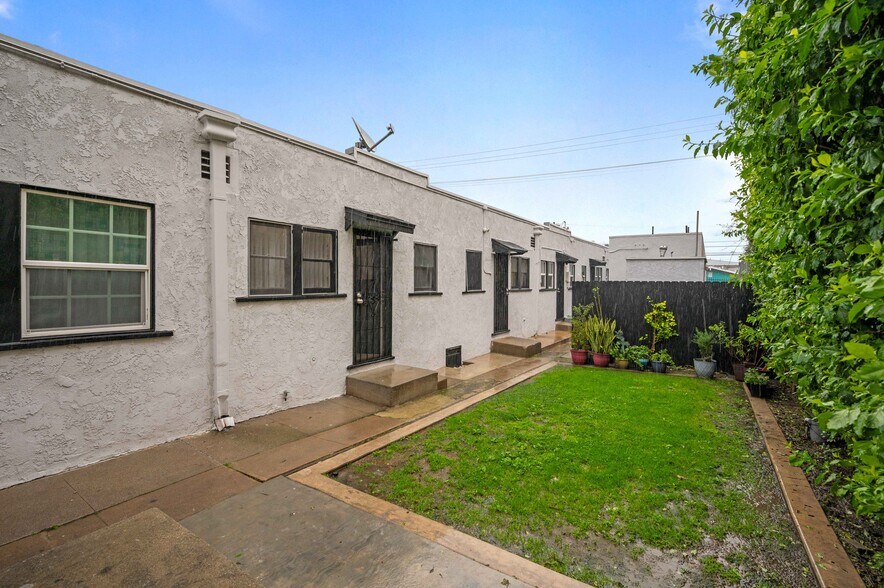 601 W 13th St, San Pedro, CA à vendre - Photo de l’immeuble – Image 3 sur 12