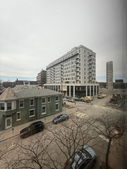 76 Saint Paul St, Burlington, VT à vendre - Photo de l’immeuble – Image 2 sur 10