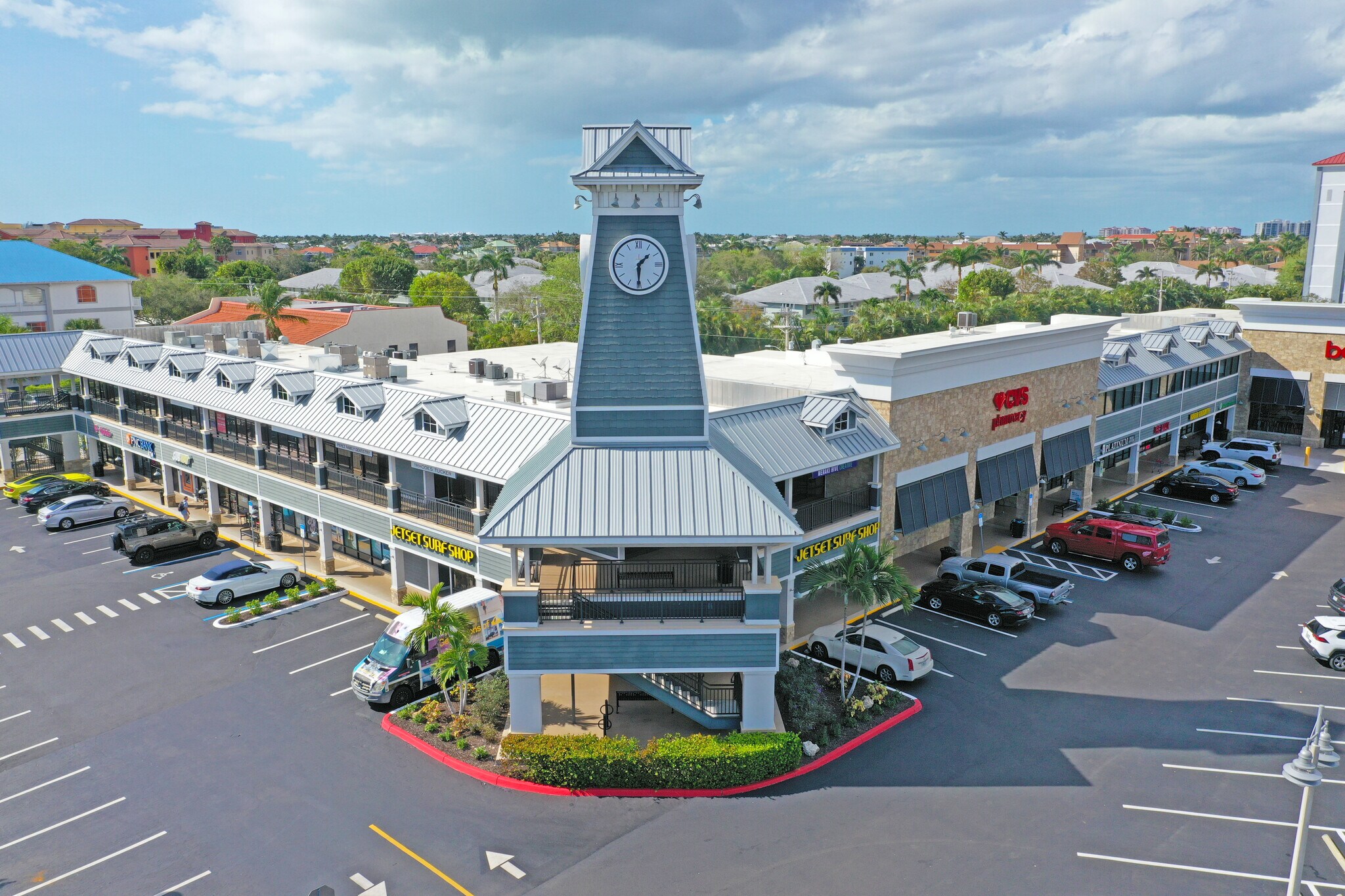 648-698 Bald Eagle Dr, Marco Island, FL à louer Photo de l’immeuble– Image 1 sur 15