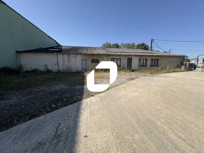 Plus de détails pour Industriel/Logistique à louer