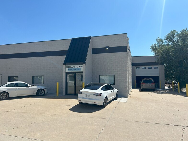 6060 W 59th Ave, Arvada, CO à louer - Photo de l’immeuble – Image 2 sur 22