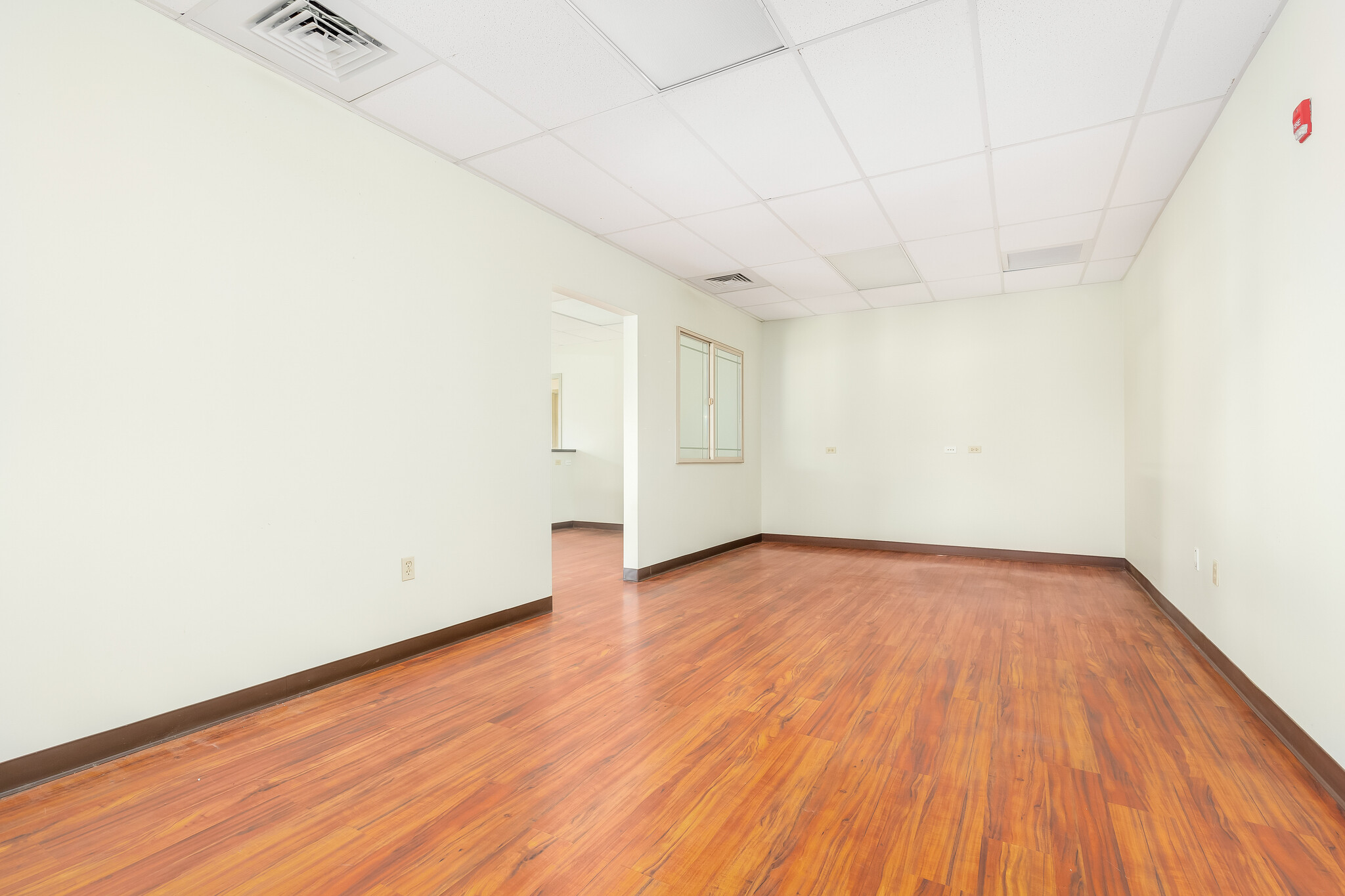 45-943 Kamehameha Hwy, Kaneohe, HI à louer Photo de l’immeuble– Image 1 sur 4