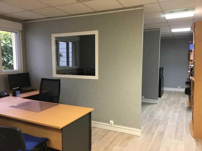 Bureau dans Boulogne-Billancourt à vendre - Photo de l’immeuble – Image 3 sur 6