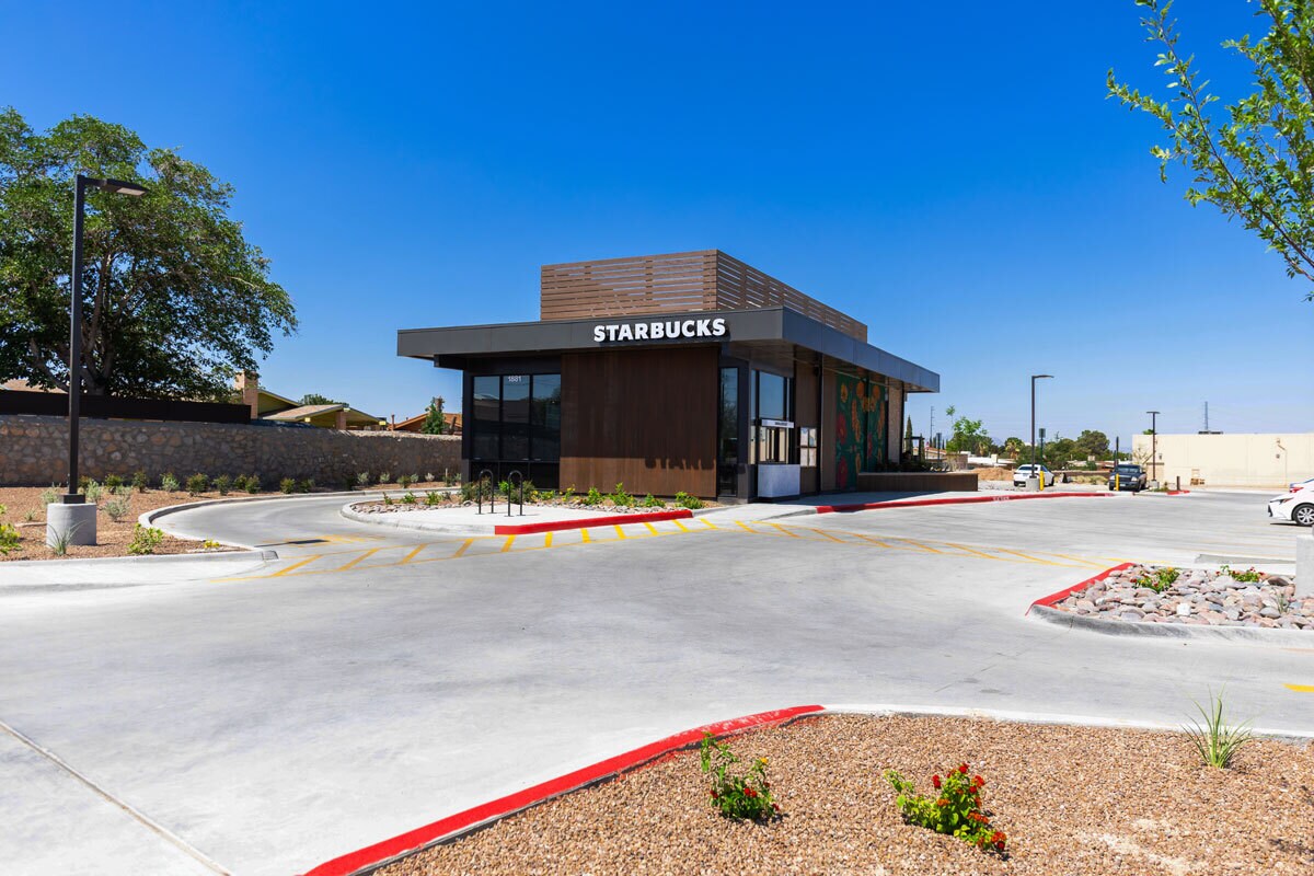 1881 George Dieter dr, El Paso, TX à vendre Photo de l’immeuble– Image 1 sur 5