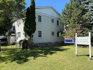 Plus de détails pour 371 Indian Church Rd, Buffalo, NY - Logement à vendre