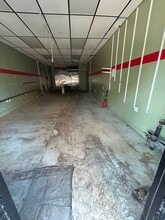 1610 Mermaid Ave, Brooklyn, NY à louer Photo de l’immeuble– Image 2 sur 2