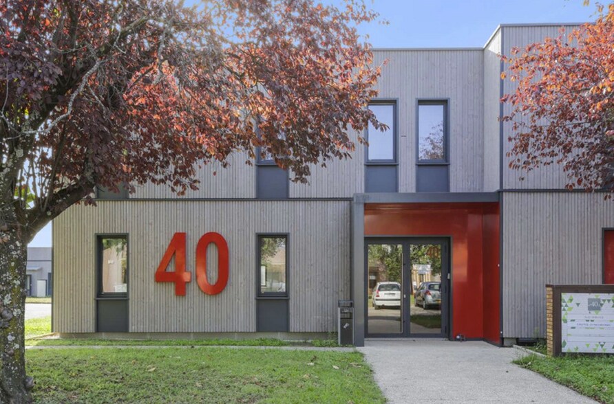 33 Avenue Du Docteur Georges Lévy, Vénissieux à louer - Photo de l’immeuble – Image 3 sur 22