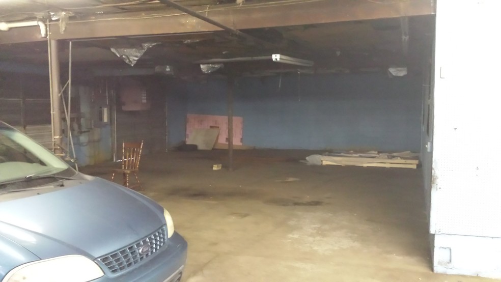 124 N 2nd St, Terre Haute, IN à louer - Photo intérieure – Image 3 sur 10