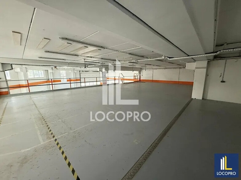 Local d’activités dans Mouans-Sartoux à louer - Photo intérieure – Image 3 sur 3